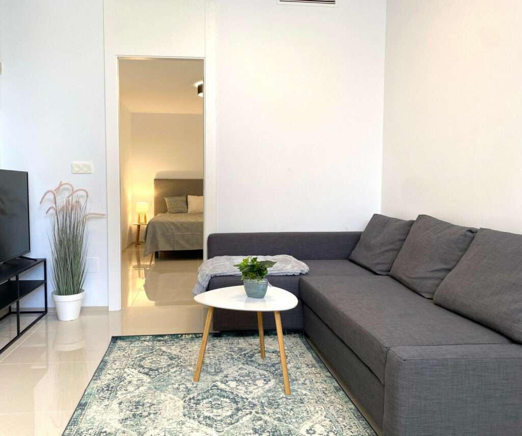 Nytt familiehus med stort basseng og nærhet til det meste - 30 minutter fra Alicante, 10 minutter til strand!