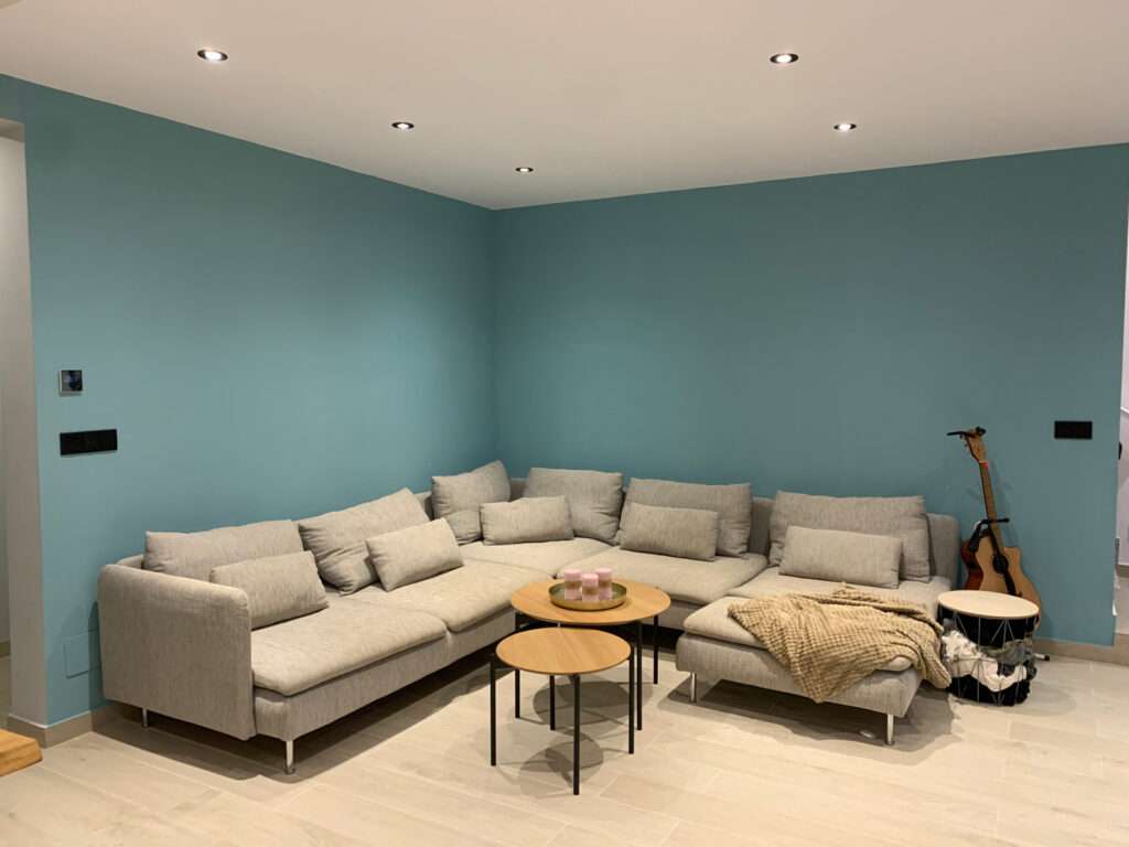 Strøken nyoppusset villa sentralt i Quesada. Perfekt for 2 familier