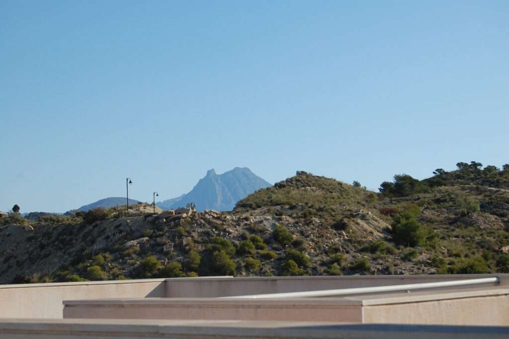 Moderne leilighet med havutsikt til leie i Alicante, El Campello