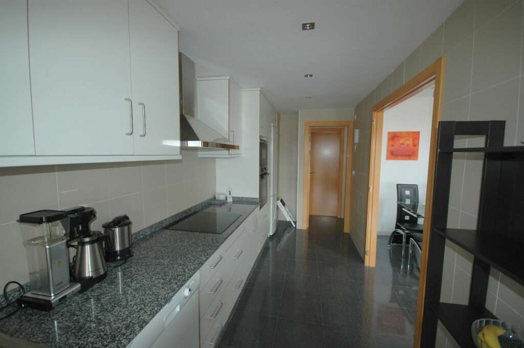 Moderne leilighet med havutsikt til leie i Alicante, El Campello